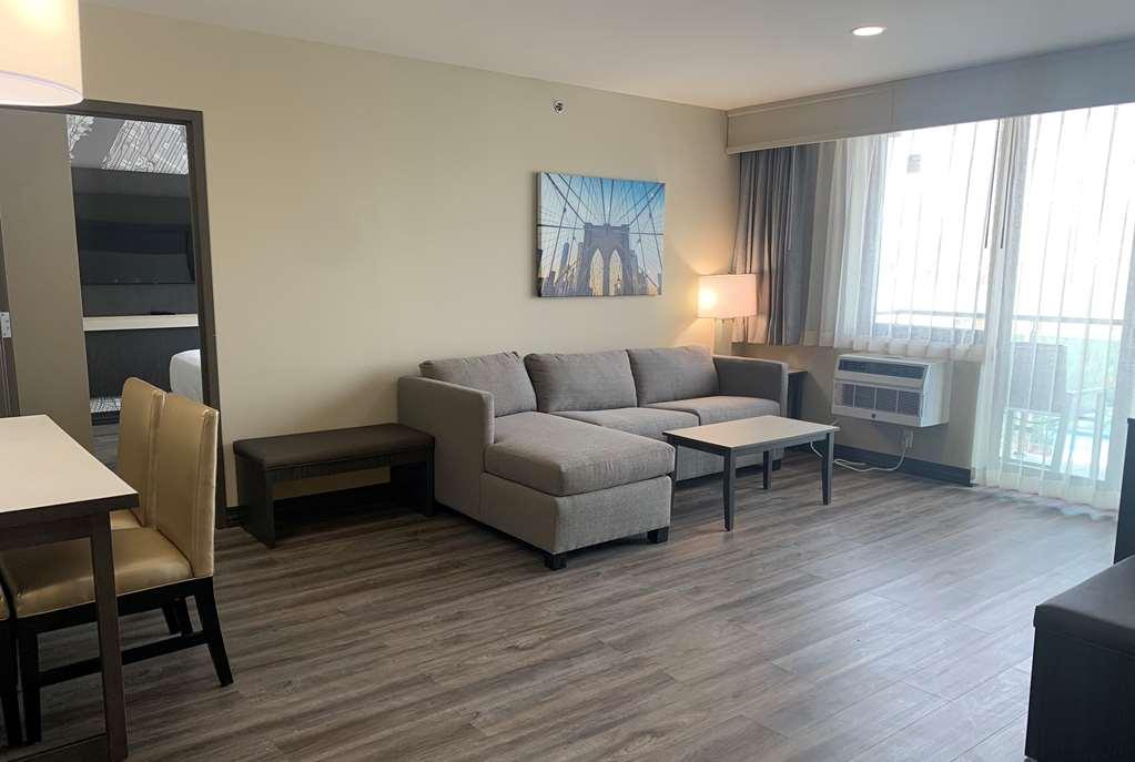 Best Western Plus Executive Residency Bronx Hotel New York Room photo